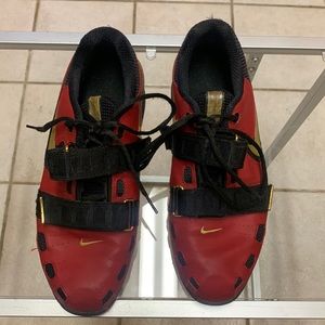 Romaleo 2 Varsity Red/Gold/Black